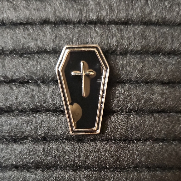 Silver and Black Coffin Pin - Picture 1 of 4